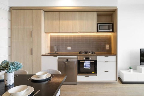 CASSA EMPORIUM - City-View Apartments Managed By The Cassa - Tourism Guide 3