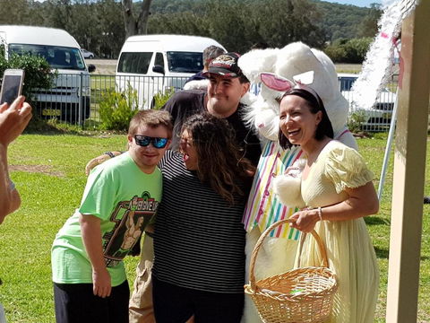 CATALINA Lake-front RETREAT - Tourism Guide 2