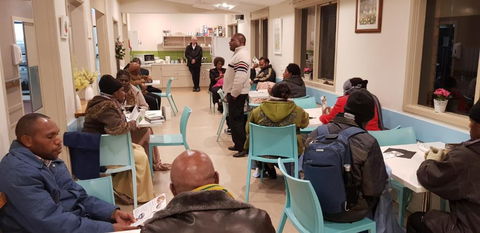 CATALINA Lake-front RETREAT - Tourism Guide 4