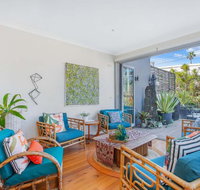 Clovelly Beach Resort Style Escape - New Listing - Tourism Guide