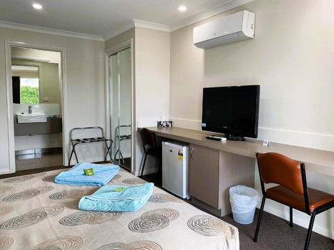 Dalvue Motel - Travel Search 4