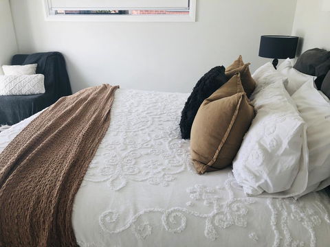 28 Clarence Crescent Villa - Travel Search 1