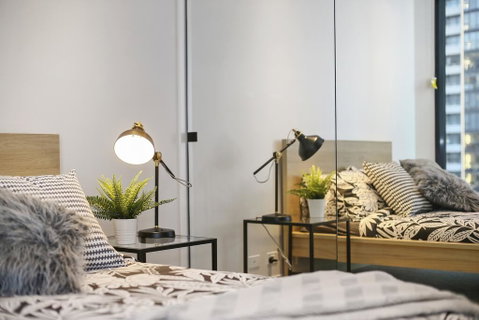 2BR LightHouse Suites In Melbourne CBD - Tourism Guide 2