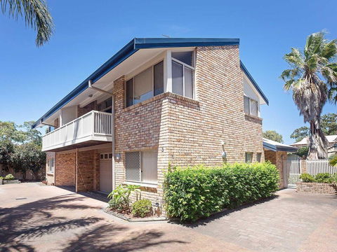 3 'Ambleside' 9 Shoal Bay Avenue - Air Con, WIFI And Close To The Water And Shoal Bay Shops - Cruises Travel 0