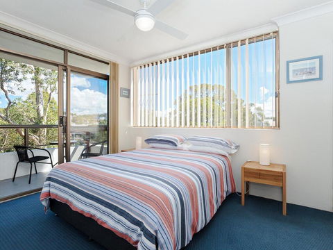 3 'The Commodore' , 9-11 Donald Street - Great Unit In The Heart Of Town - Cruises Travel 3