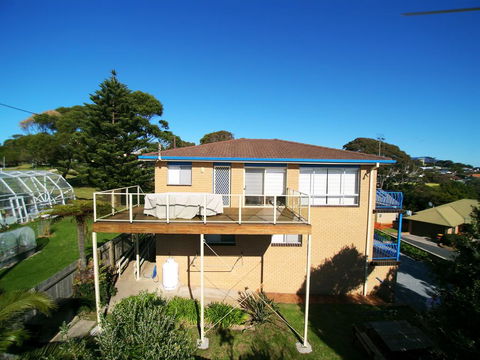 3 Bay Lane - Cruises Travel 2