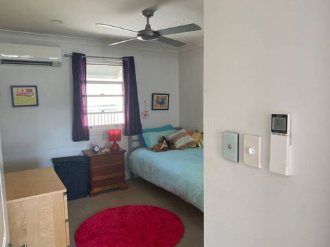 3 Bedroom Character Home Near CBD - Cruises Travel 3