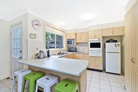 3/54 Owen Street, Port Macquarie - Travel Agents 3
