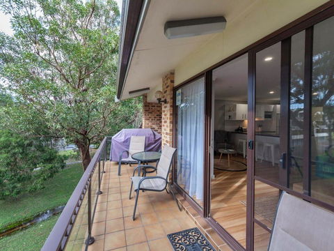 33 'Bay Parklands', 2 Gowrie Avenue - Air Conditioning, Foxtel, Pool, Tennis Court, Spa - Cruises Travel 1