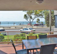4 'Florentine' 11 Columbia Close - spectacular views and air conditioning - Cruises Travel