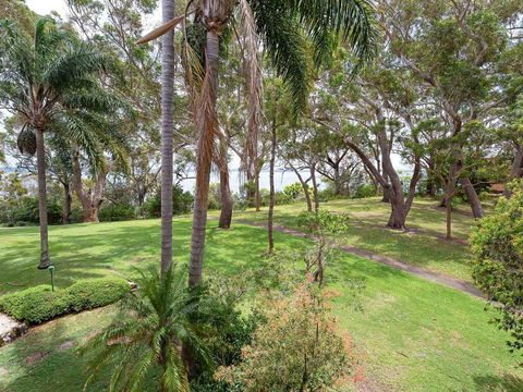 4 'Sailfish' 46 Magnus Street- Water Views And Close To The Marina - Cruises Travel 3