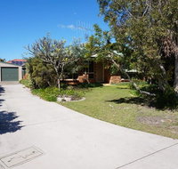 4 Boronia Place - Rainbow Beach Perfect convenient location Fenced yard - Tourism Guide