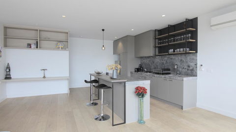 4 Free Paking 4Bed3Bath Deluxe Townhouse - Travel Search 3