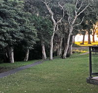 47 'Bay Parklands' 2 Gowrie Avenue - pool tennis court  child friendly - Cruises Travel