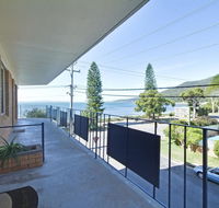 5 'SHOAL TOWERS' 11 SHOAL BAY RD - FANTASTIC LOCATION WITH WATER VIEWS - Cruises Travel