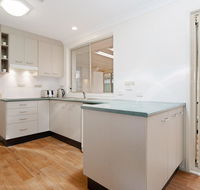 51 Rigney Street - pet friendly house with aircon - Cruises Travel