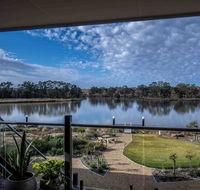 64 Marina Way Mannum - Cruises Travel