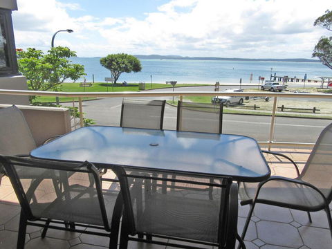 7 'Florentine' 11 Columbia Close - Air Conditioned Unit With Fantastic Views Of Little Beach - Cruises Travel 2