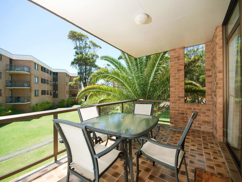 8 St. George Court - Cruises Travel 2