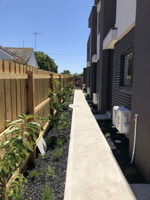 A Brand New Private Townhouse - Tourism Guide 3
