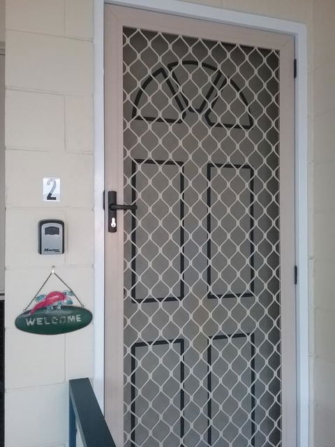 A City Retreat, 2BR Apartment - Reid Park -Townsville - Travel Agents 2