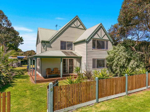 A La Plage - Travel Search 0