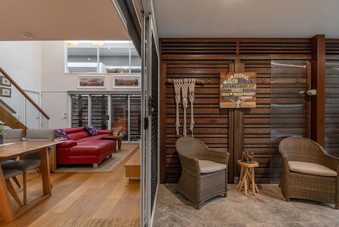 A PERFECT STAY - Byron Sunrise - Tourism Guide 3
