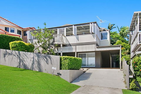 A PERFECT STAY - Byron View - Tourism Guide 0