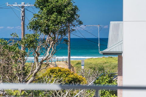 A PERFECT STAY - Sandy Feet - Cruises Travel 1