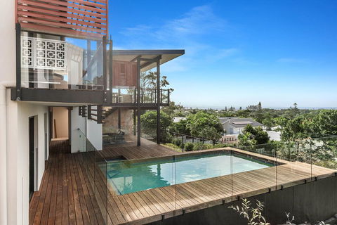 A PERFECT STAY - The Lookout - Tourism Guide 2