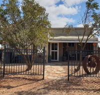 A real bush retreat. Kangas Emus  Starry Skies. - Cruises Travel