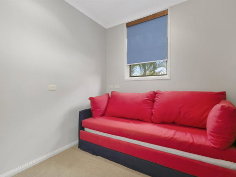 A Superb Location For Enjoying The Best Of Noosa - Unit 2/69 Noosa Parade - Tourism Guide 2