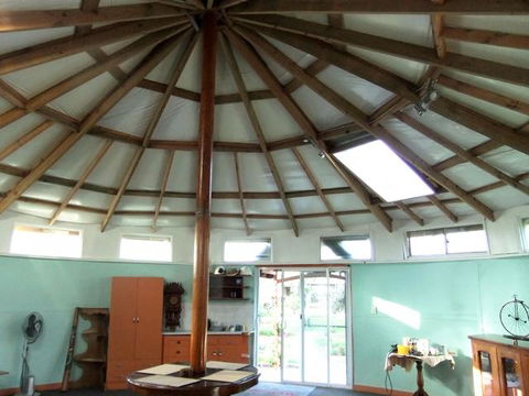 A Victor Harbour Retreat Aldinga-The Round Cottage - Tourism Guide 2