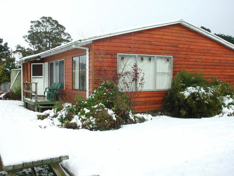 AAA Granary Accommodation - Tourism Guide 0