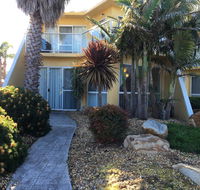 Abel Tasman on Esplanade - Tourism Guide