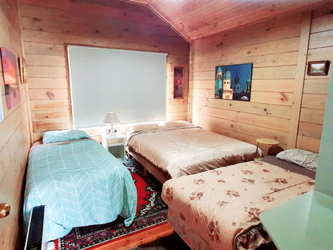 Abelia Cottages SPA LAKESIDE COTTAGE NO 1 - Tourism Guide 1