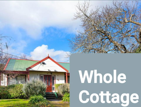 Abelia Cottages SPA LAKESIDE COTTAGE NO 1 - Tourism Guide 0