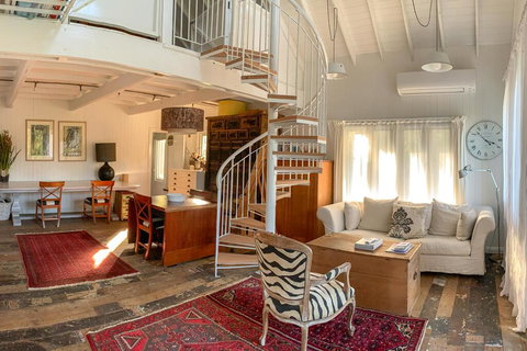 Abelia House - Travel Search 1