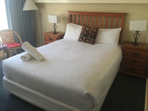 Aberdeen Motor Inn - Tourism Guide 3