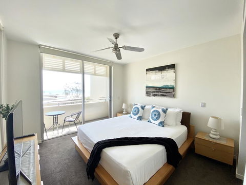 Absolute Beachfront - Cabarita Beach - Ocean Views - 3 Bed Apartment - Travel Search 3