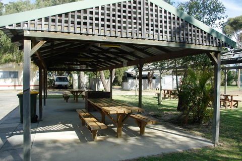 Acclaim Swan Valley Tourist Park - Travel Search 3