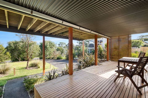 Acqua Vista - Water View, Fireplace, Walk To Beach - Travel Agents 3