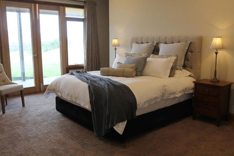 Drom Aluinn B & B - Travel Search 3