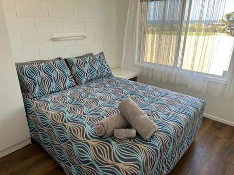 Edithburgh Foreshore Apartments - Travel Search 2