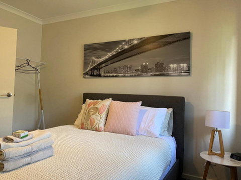 Falls Cottage Whitfield - Travel Agents 2