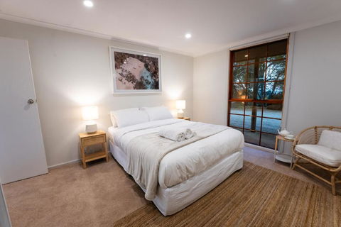 Farm Stay Picturesque Views - Travel Agents 1