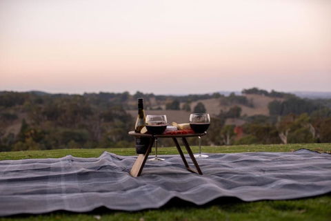 Farm Stay Picturesque Views - Travel Agents 4