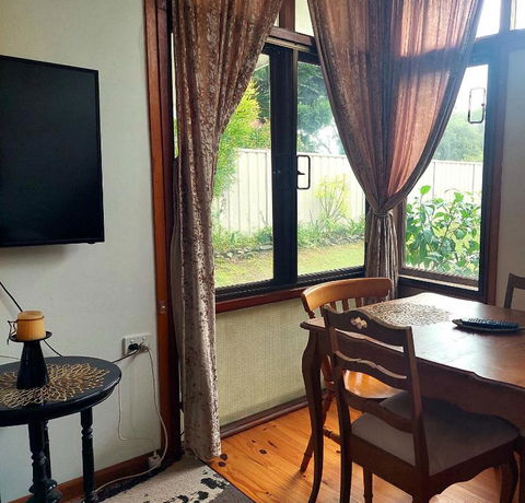 Front Apartment At The Cottage- 2 Bedrooms - Geneva In Kyogle - Travel Search 0