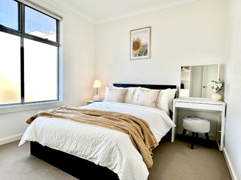 Fully Equipped 3BR-Townhouse - Tourism Guide 1