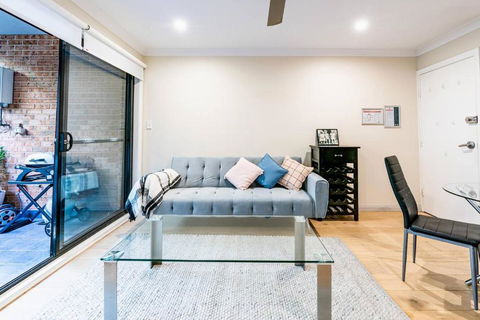 Funda Place - Leafy Hideout In Northern Beaches - Cruises Travel 2